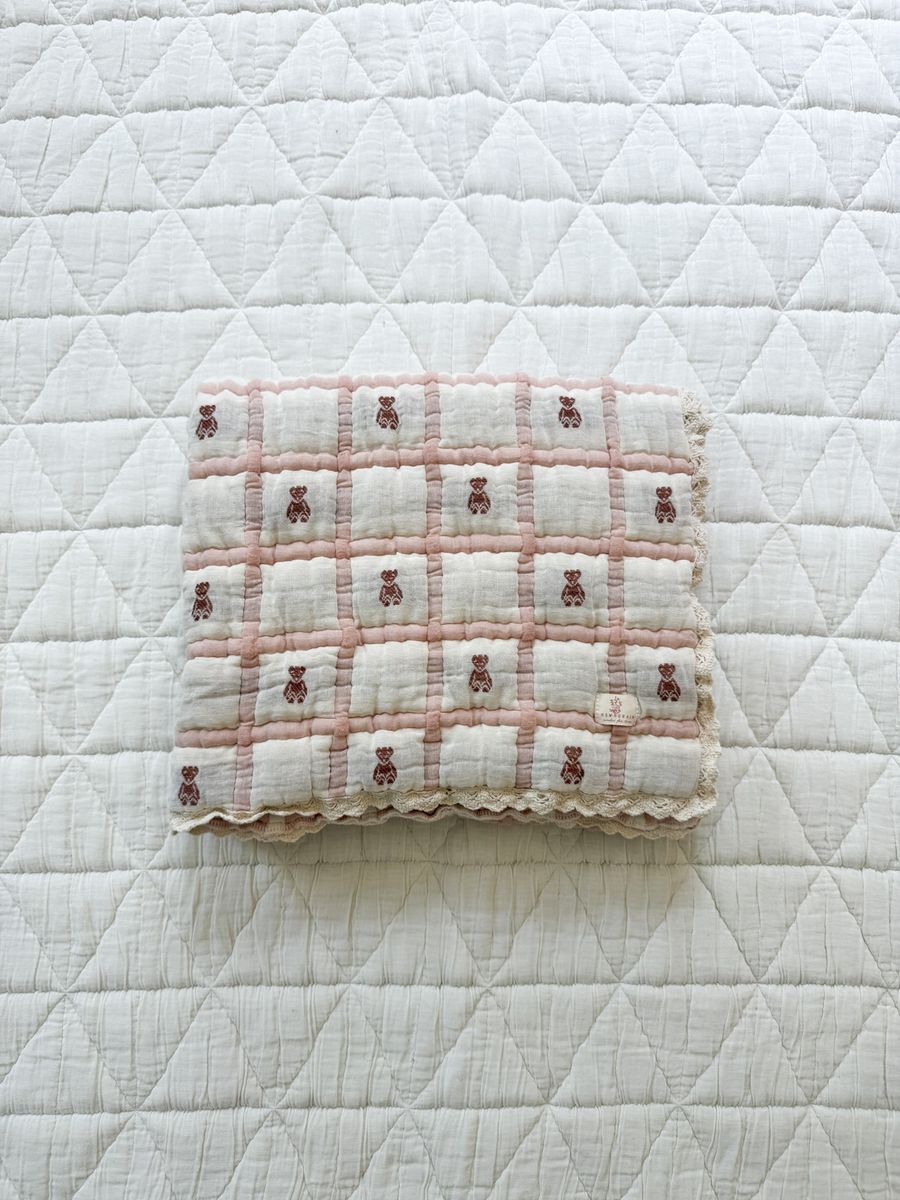 New Grain Blanket Teddy Petal  (Preorder for mid Sept) 2
