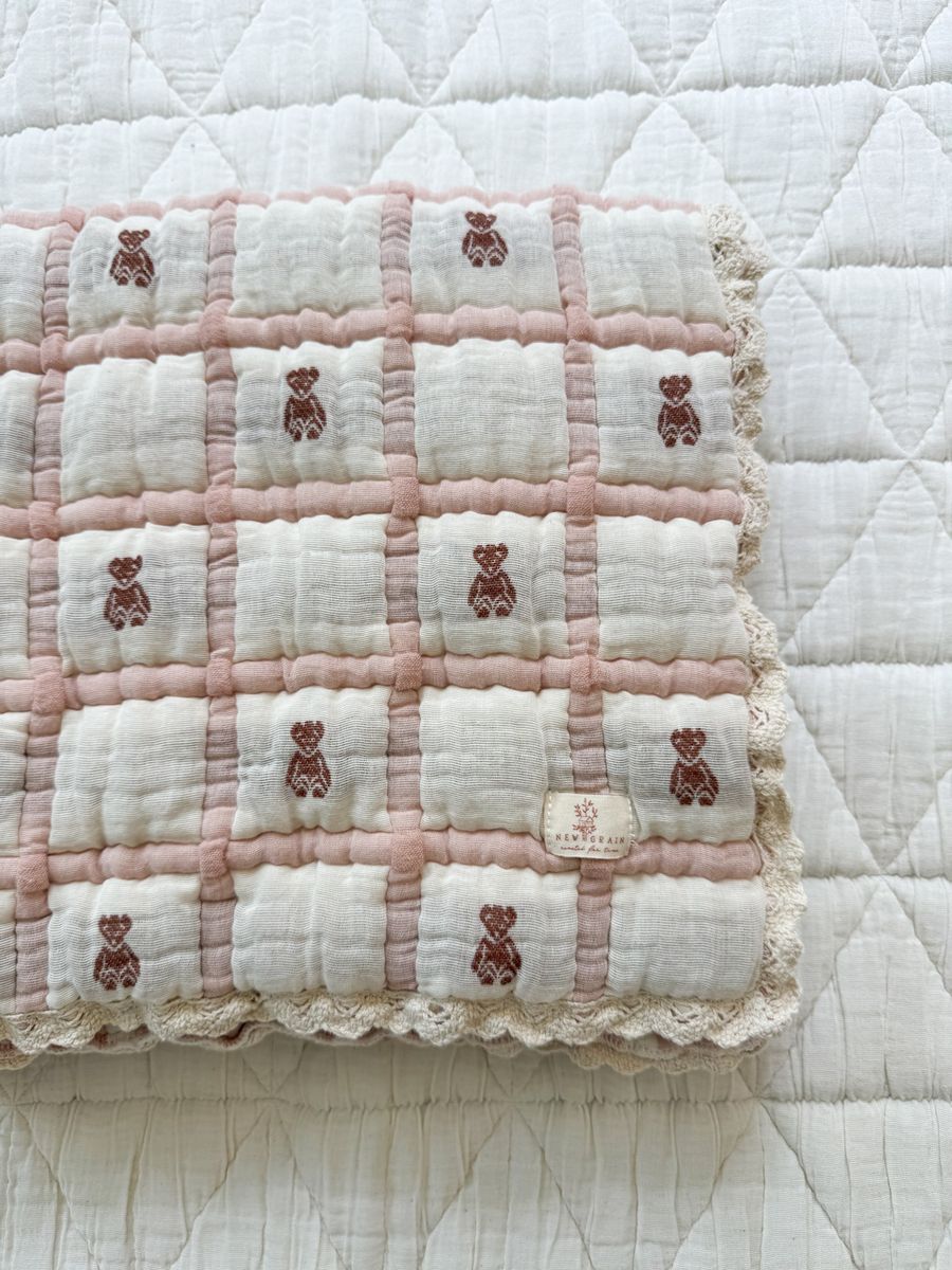 New Grain Blanket Teddy Petal  (Preorder for mid Sept) 3